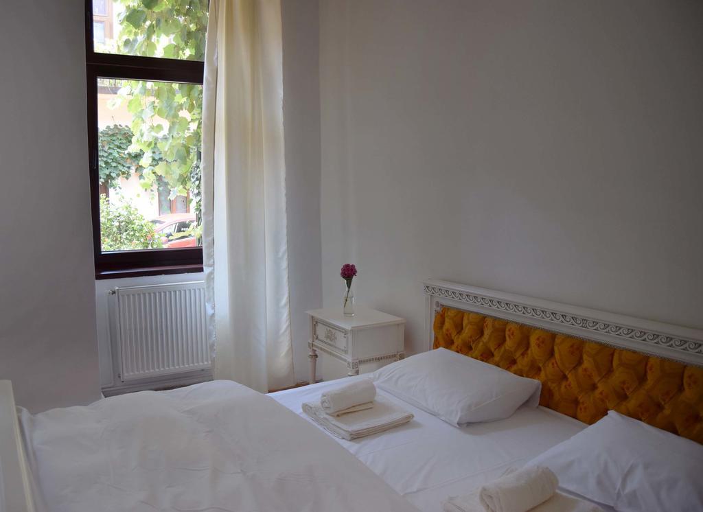 Contessa Apartment Cluj Napoca Esterno foto
