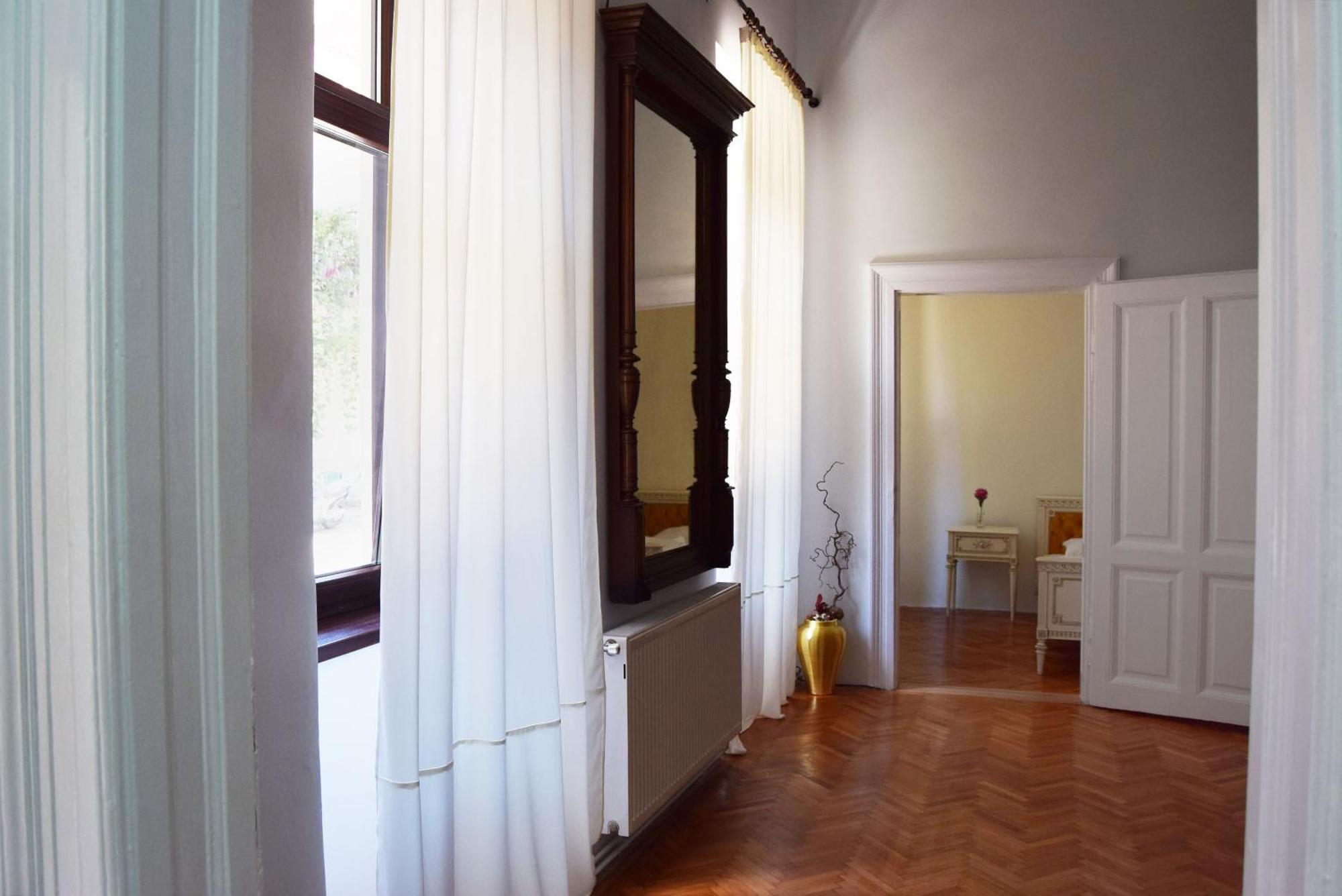 Contessa Apartment Cluj Napoca Esterno foto