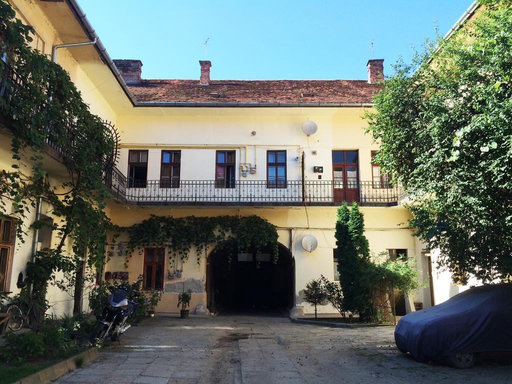 Contessa Apartment Cluj Napoca Esterno foto
