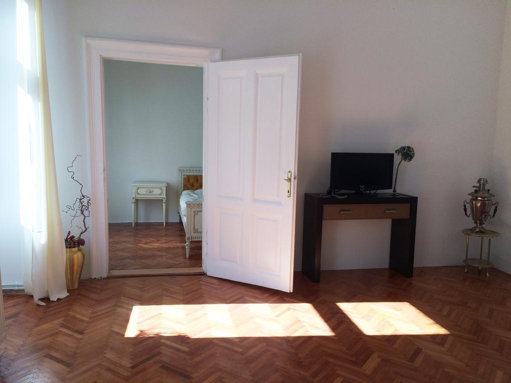 Contessa Apartment Cluj Napoca Esterno foto